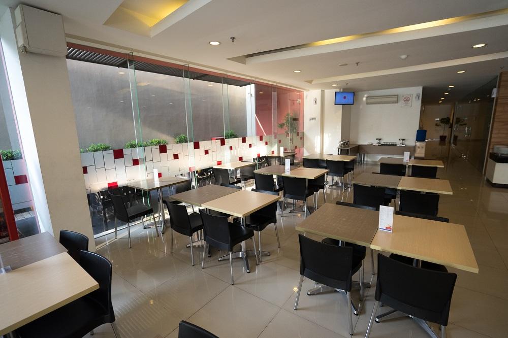 Amaris Hotel Pancoran Jakarta Exterior foto